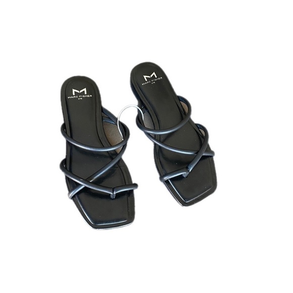 NEW Marc Fisher Fiada Leather Sandals in Black -  Size 6M - Picture 4 of 7